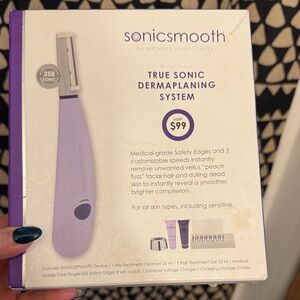 SonicSmooth True Sonic Dermaplaning System - Purple